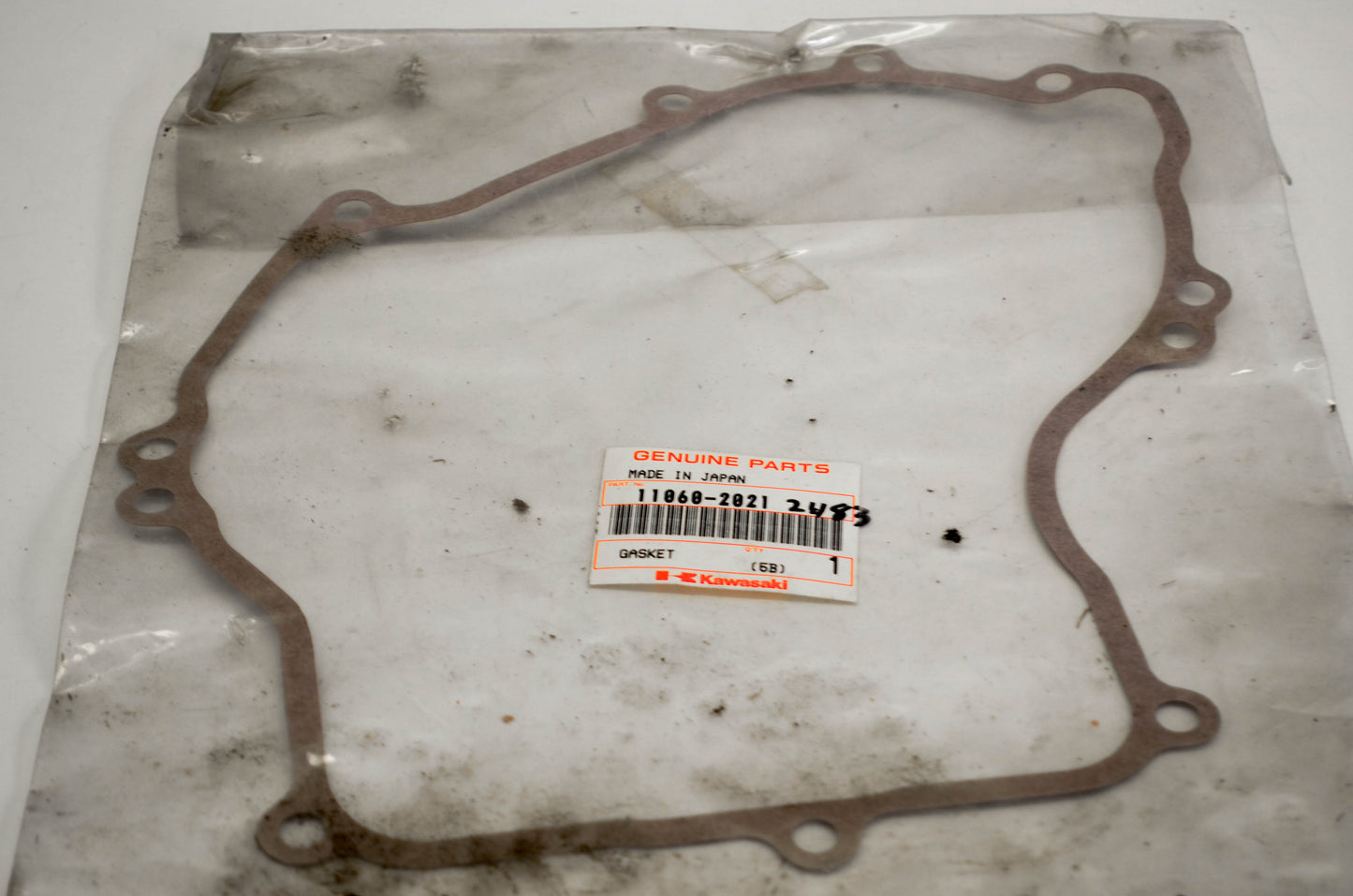 New OEM Kawasaki 11060-2021 Crankcase Cover Gasket NOS