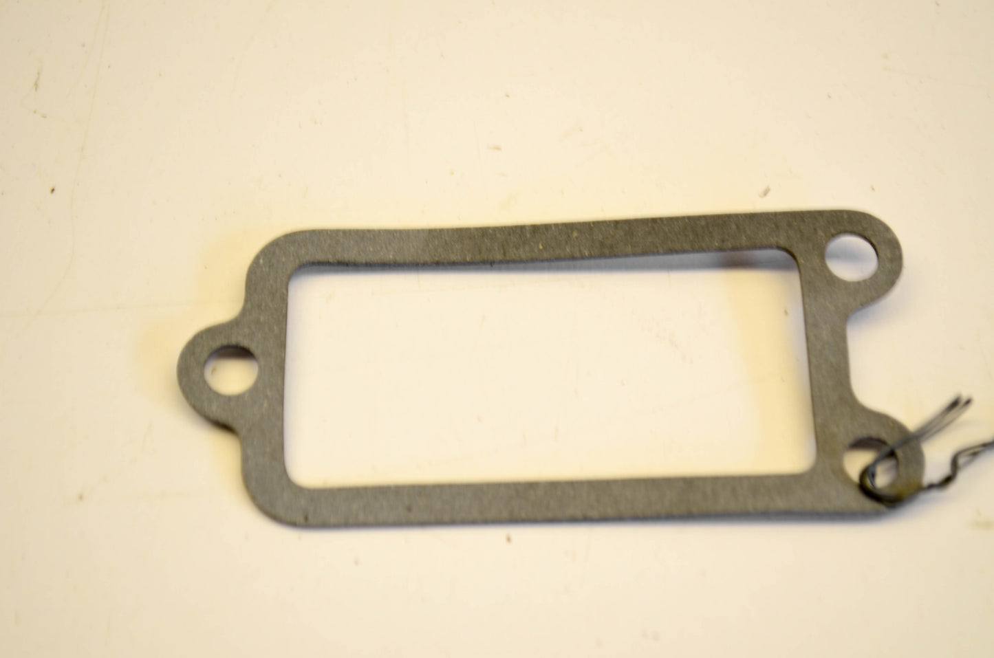 New OEM Kawasaki 11060-2030, 315501-1232A Valve Chamber Gasket NOS