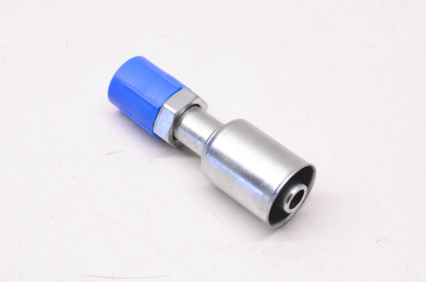 Gates G45583-1010S, 10ACA10MTONS PolarSeal Hydraulic Coupling NOS