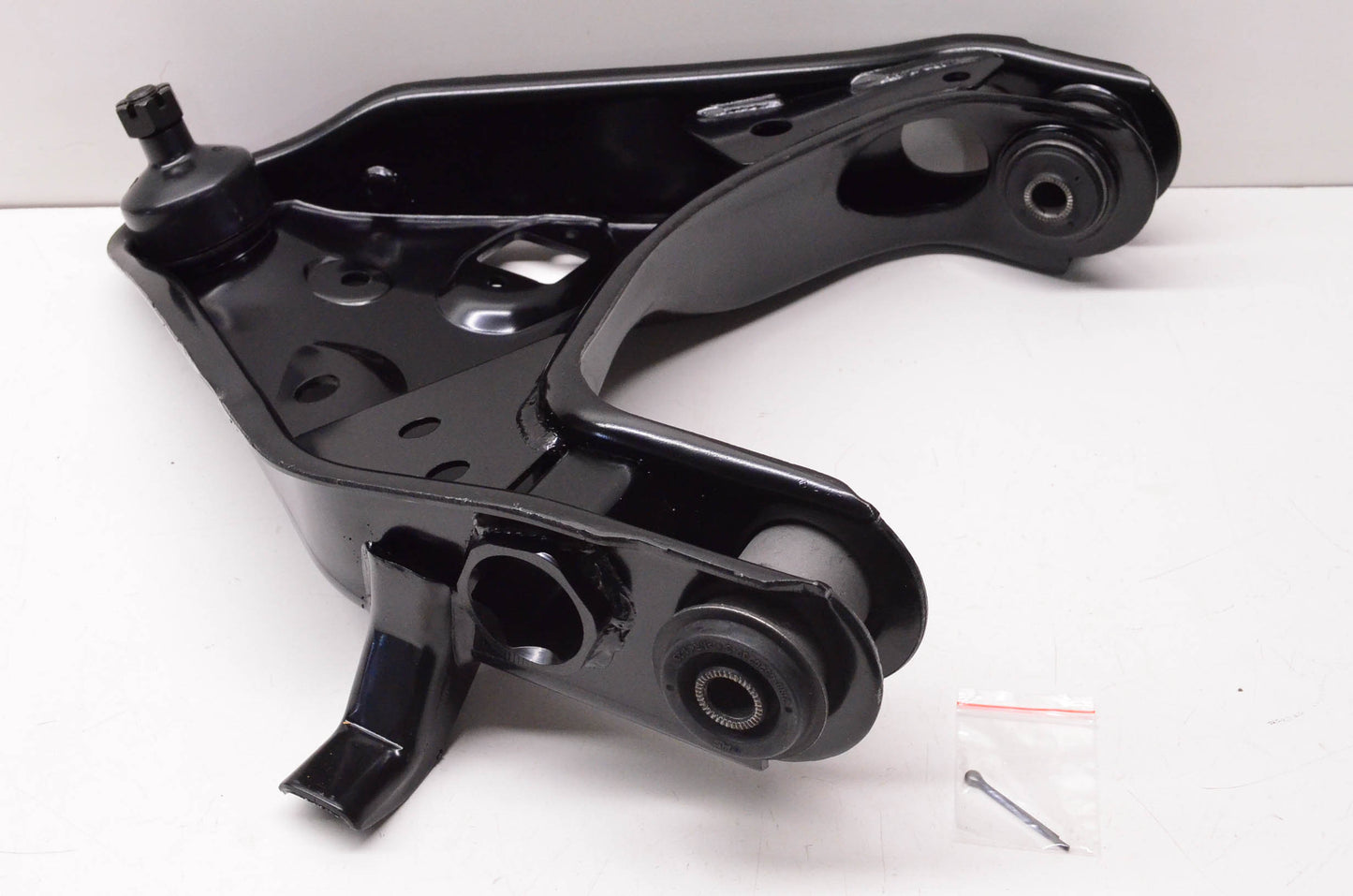 Moog RK620319 Control Arm W/ Ball Joint NOS