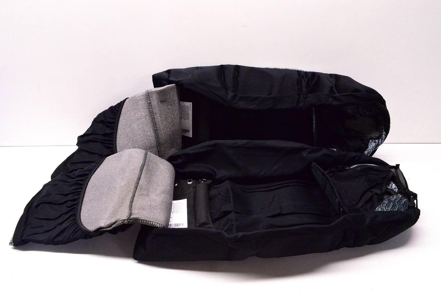 Auto Expressions 5040627 Black "Fairfield" Seat Cover Kit NOS