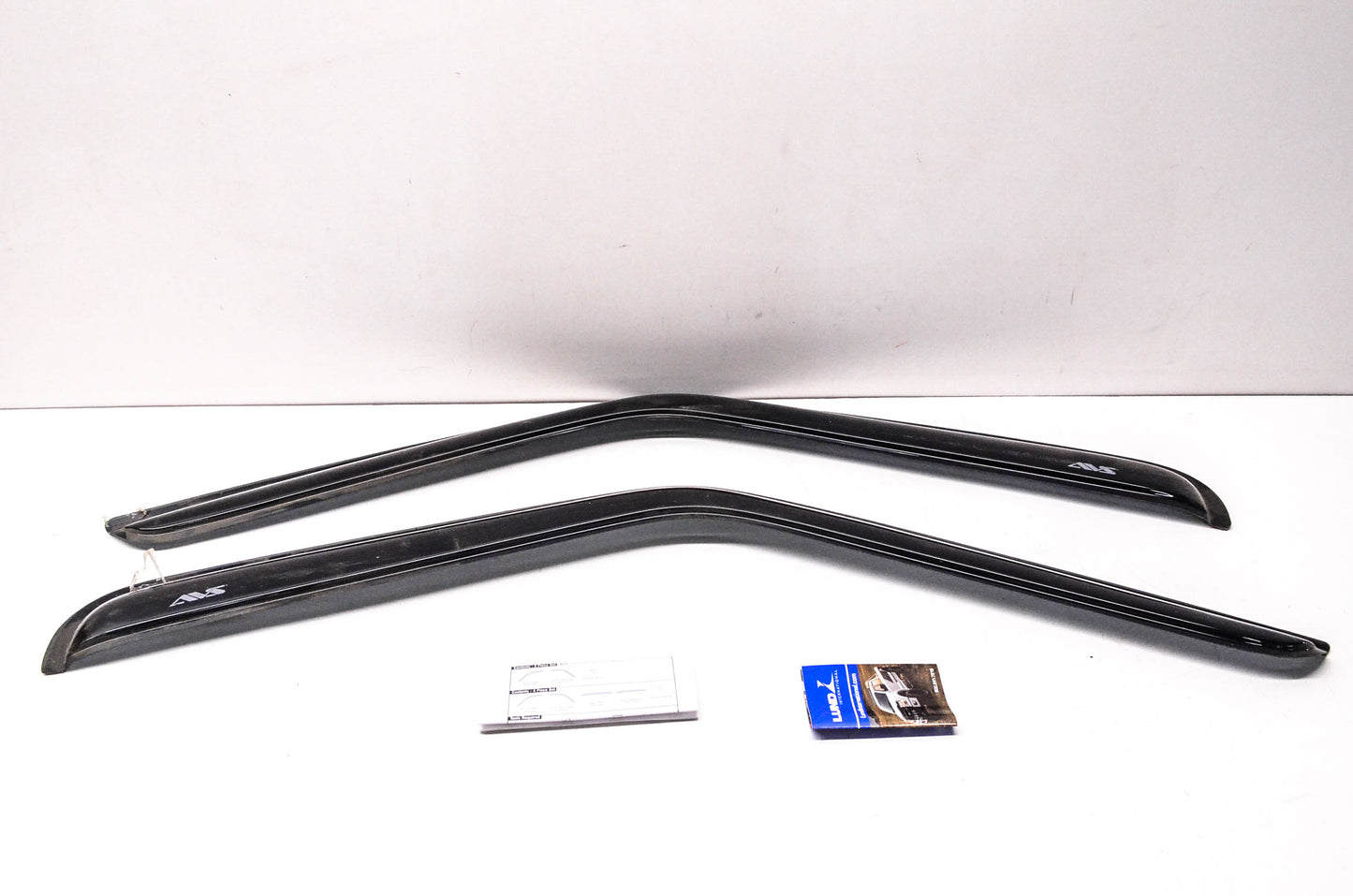 AVS 92138 Ventvisor Kit NOS