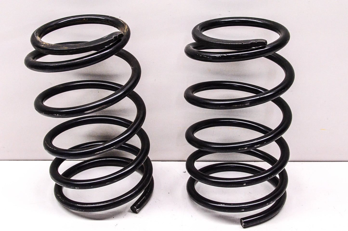 Carquest CC890 Coil Springs Kit NOS