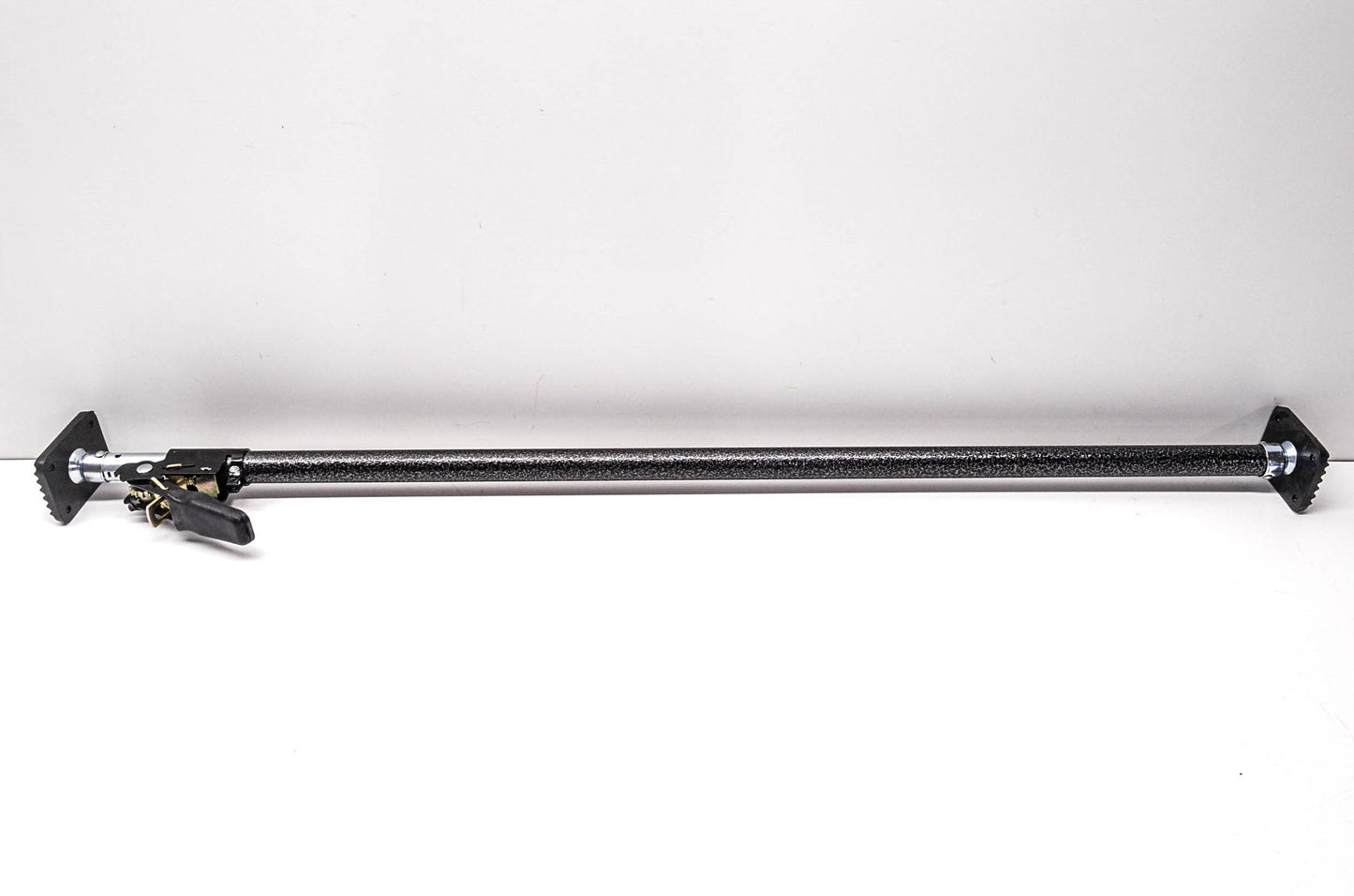 Highland 19702 Ratcheting Cargo Bar NOS