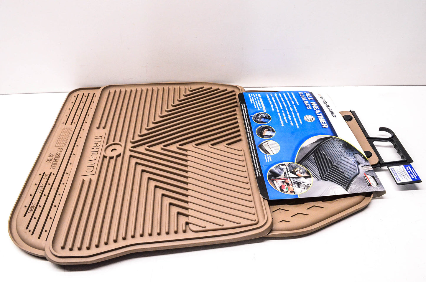 Highland 44047 All Weather Floor Mats NOS