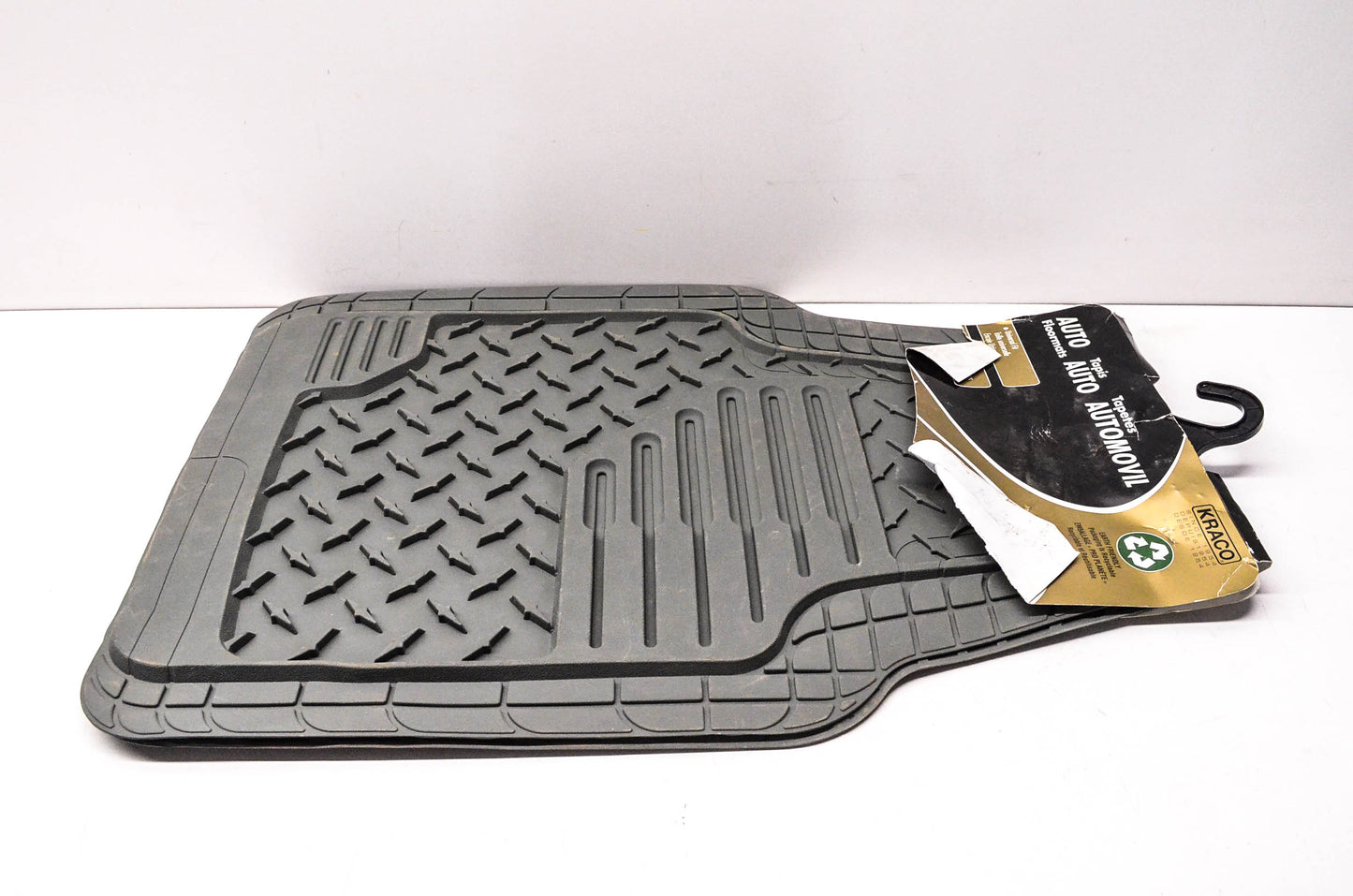 Kraco 433-490, 823-4016, R2102B Universal Fit Floor Mat Kit NOS