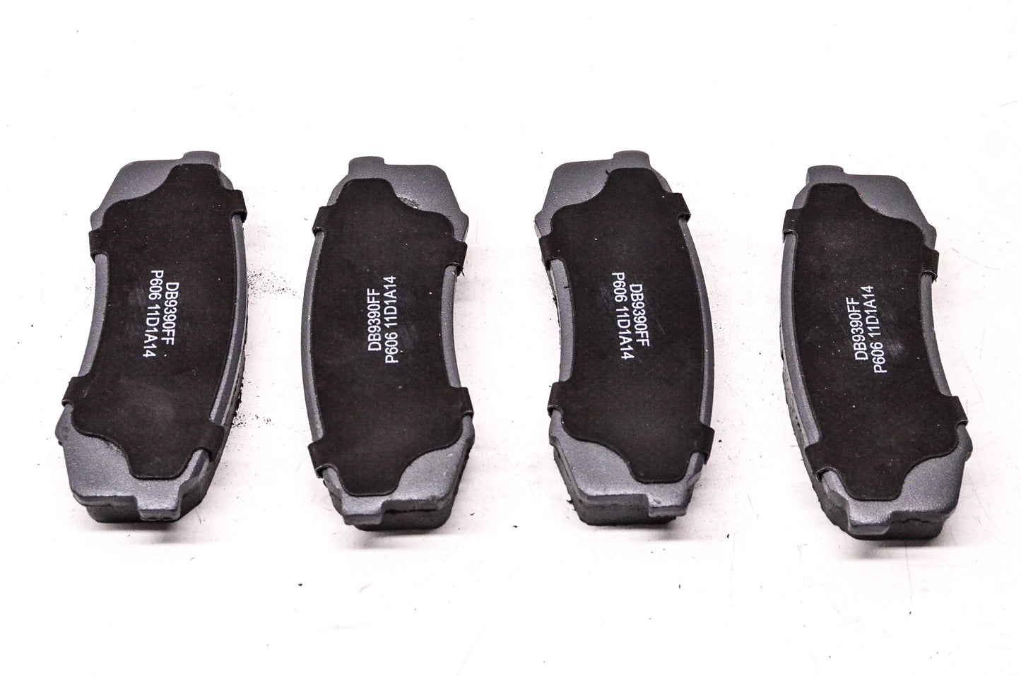 Wearever PNAD606, 1114P Wearever Platinum Ceramic Brake Pad Kit NOS