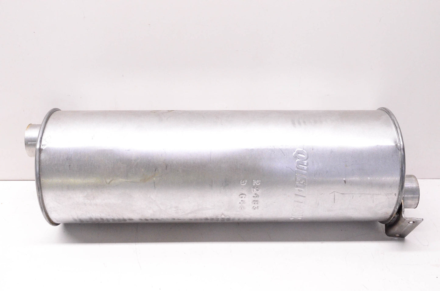 Walker 22483 Quiet Flow Muffler NOS