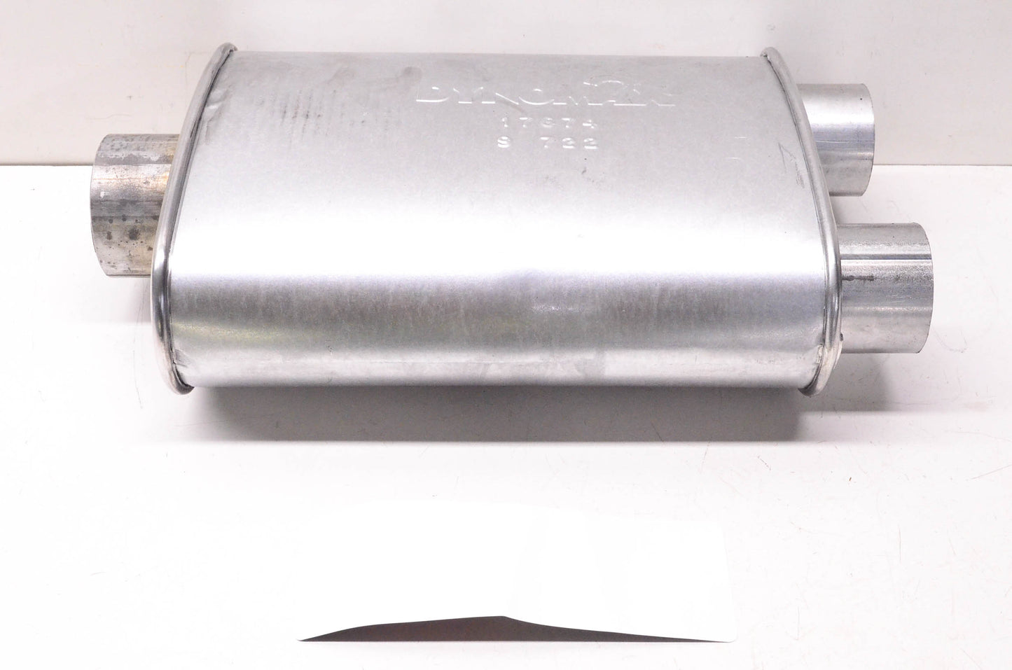 Dynomax 17674 Super Turbo Muffler for GMC Sierra 1500 Chevy Ram F150 250 350 NOS