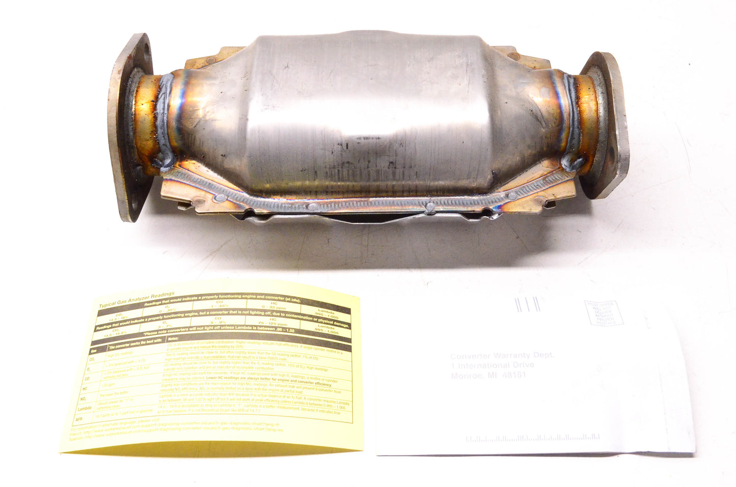 Walker 16033 Catalytic Converter Ultra-Direct Fit Converter Rear NOS