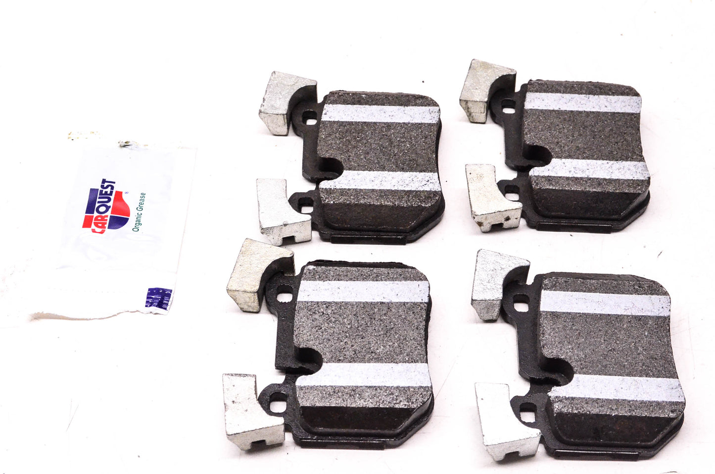 Carquest PMD1372 Teq Correct Sem-Metallic Disc Brake Pads NOS
