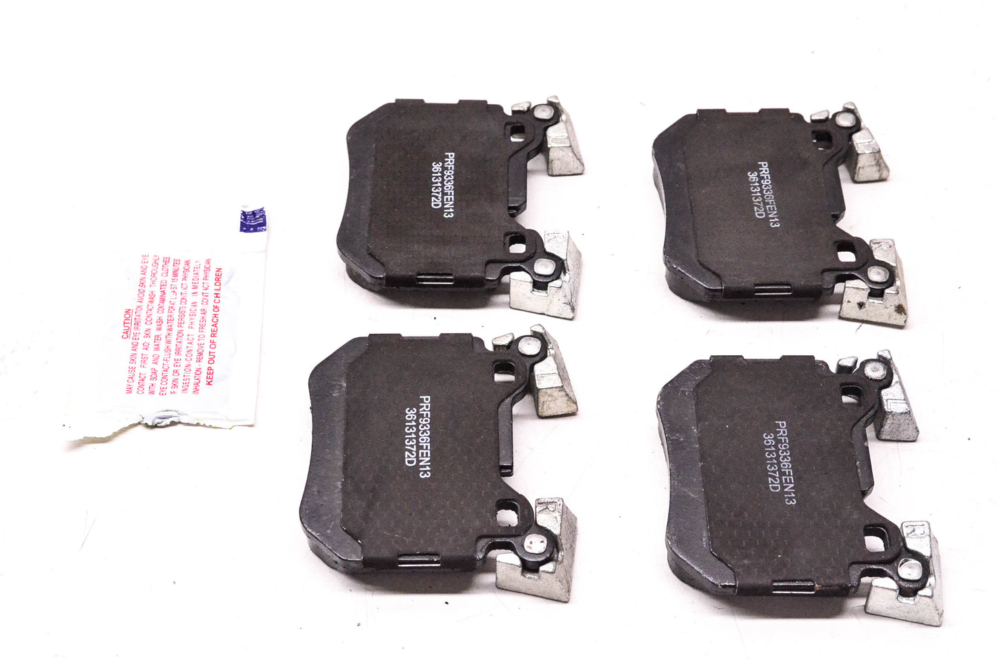 Carquest PMD1372 Teq Correct Sem-Metallic Disc Brake Pads NOS