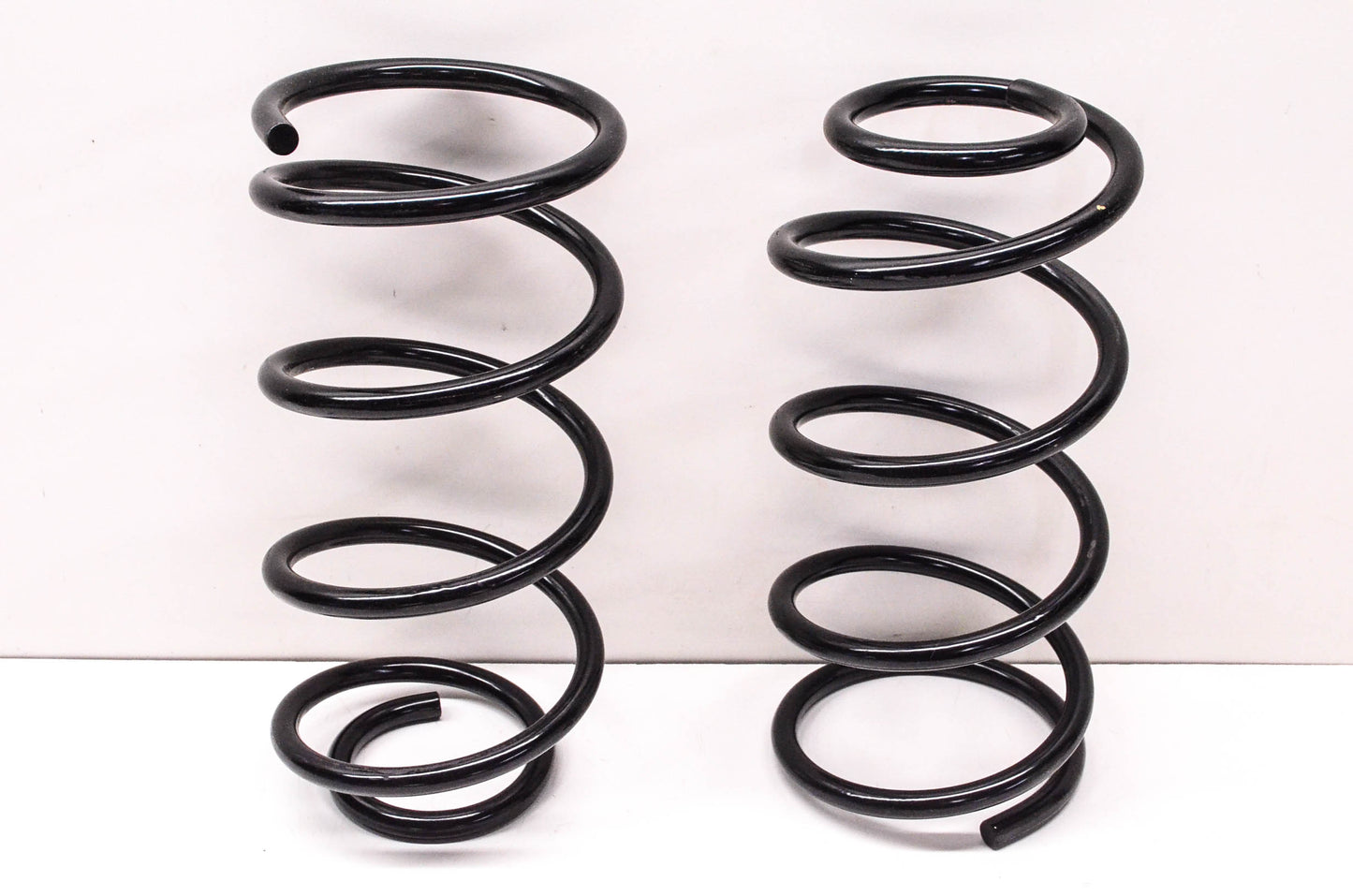 Carquest 81160 Coil Spring Kit NOS