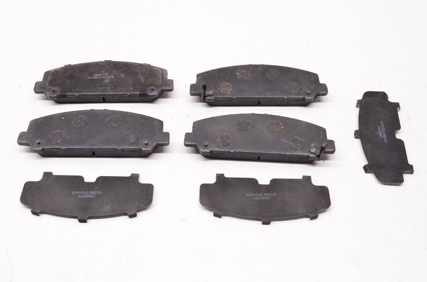 Wearever GNAD1286 Ceramic Brake Pad Kit NOS
