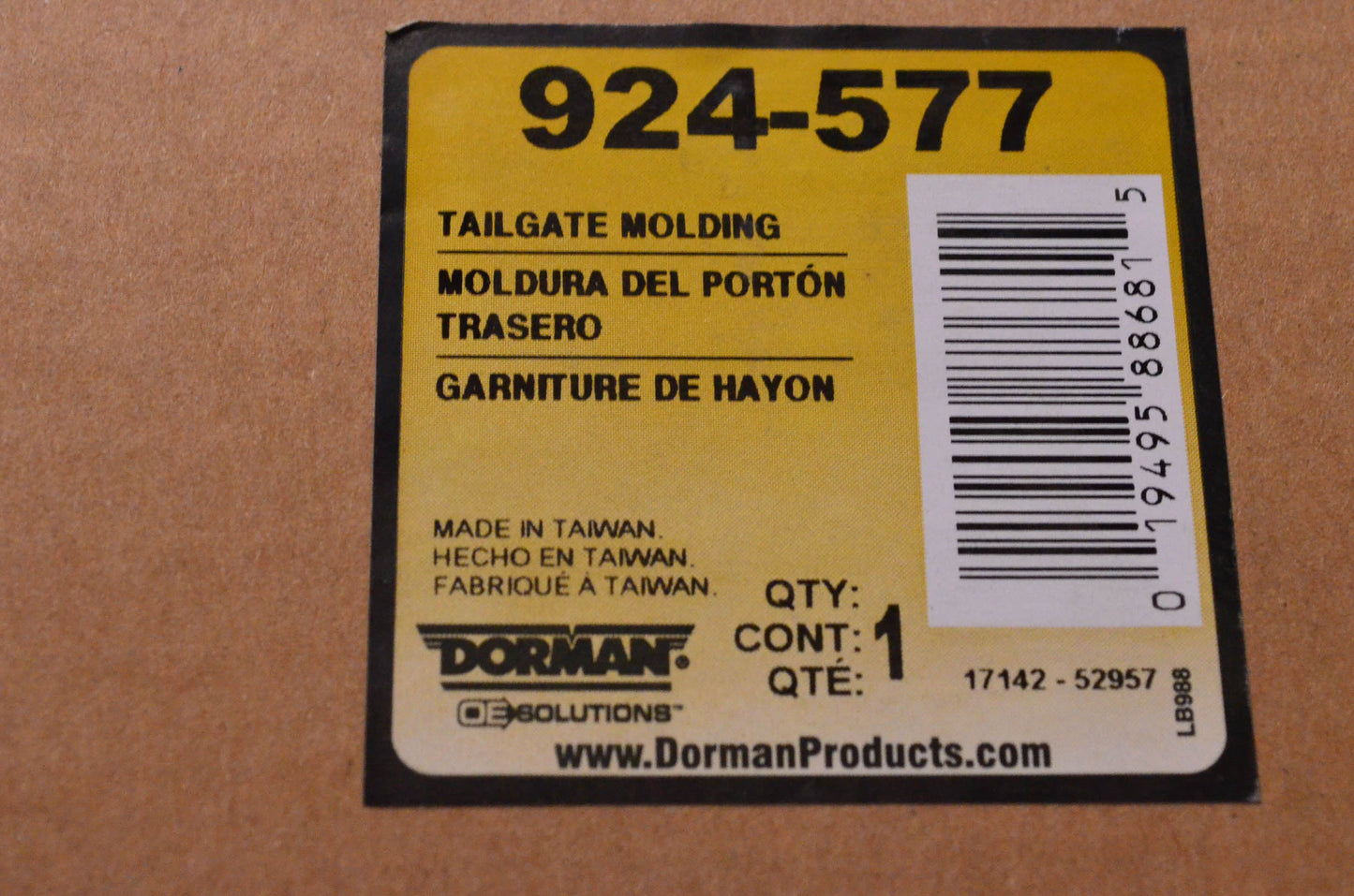 Dorman 924-577 Tailgate Molding NOS