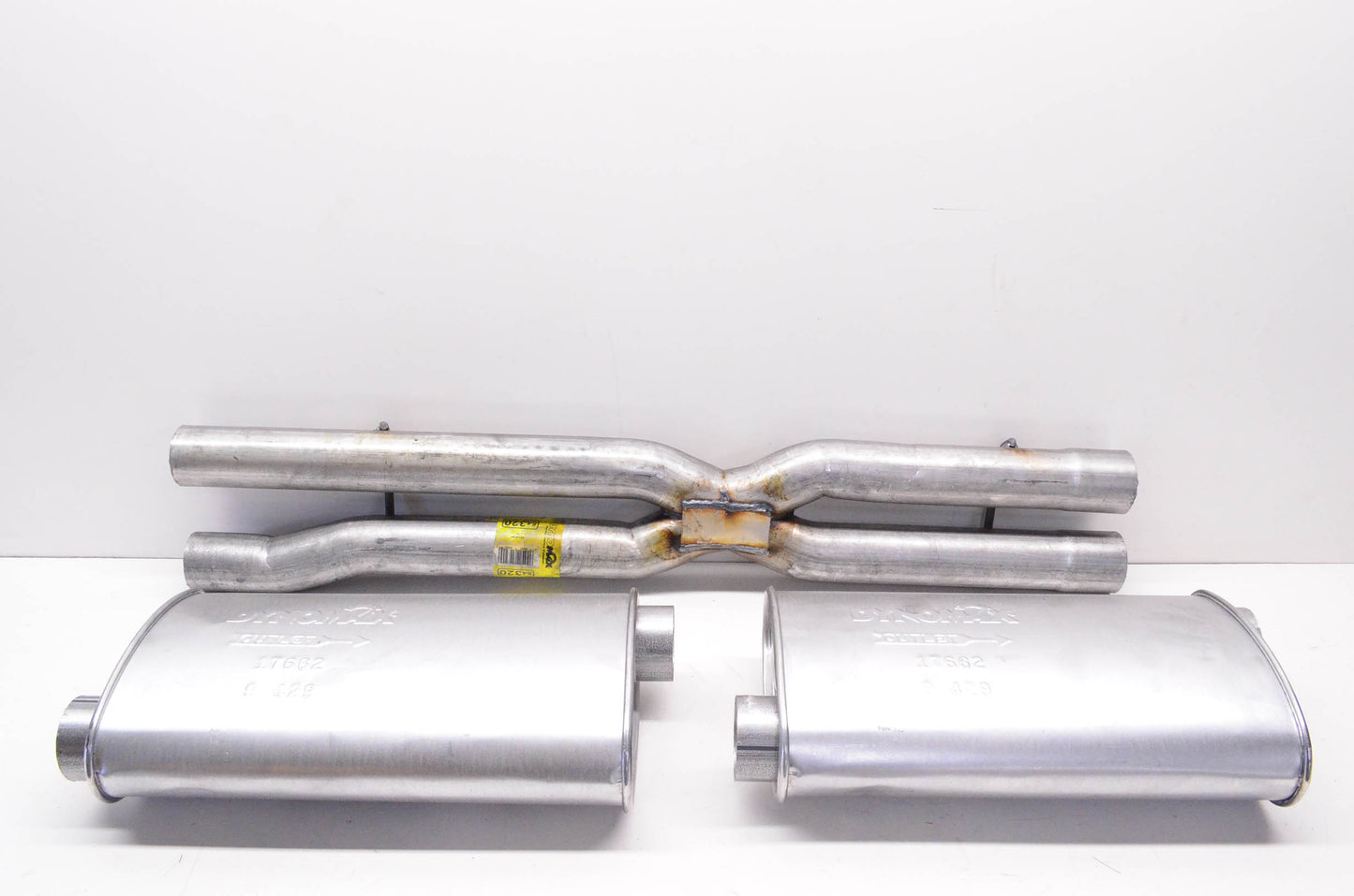 Dynomax 19412 05 Dodge Magnum Chrysler Exhaust System Kit NOS