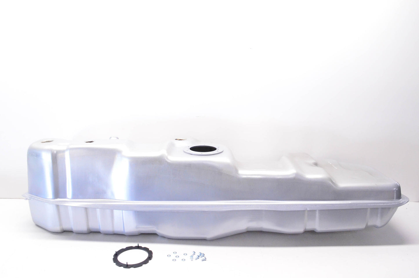 Dorman 576-951 1999-2004 Ford F-150 24.5 Gallon Fuel Tank NOS