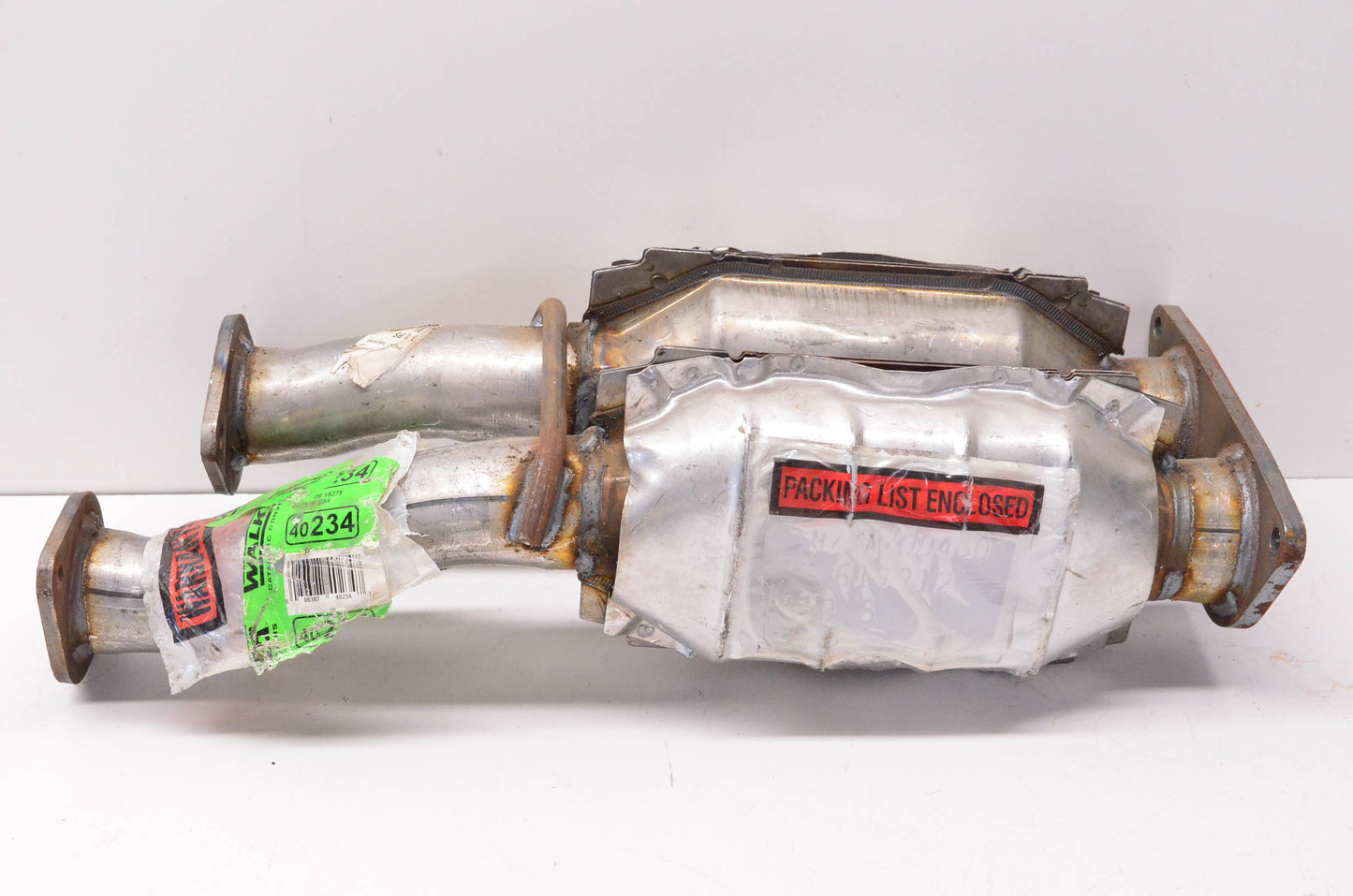 Walker 40234 Ultra Direct Fit Catalytic Converter NOS