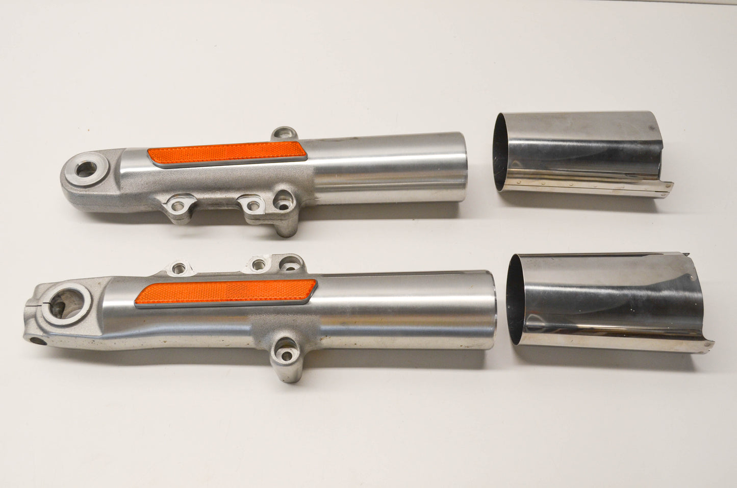 Showa G5H31-00 R, G5H31-00 L Front Fork Shock Slider Kit Left & Right