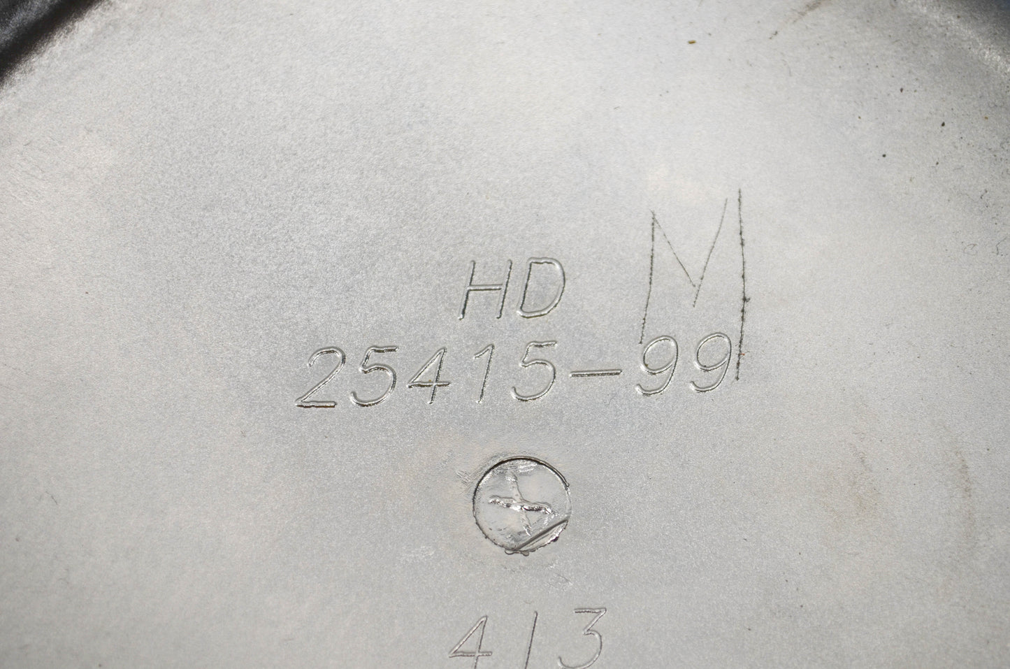 OEM Harley Davidson 25415-99 5 Hole Chrome Harley Davidson Derby Cover