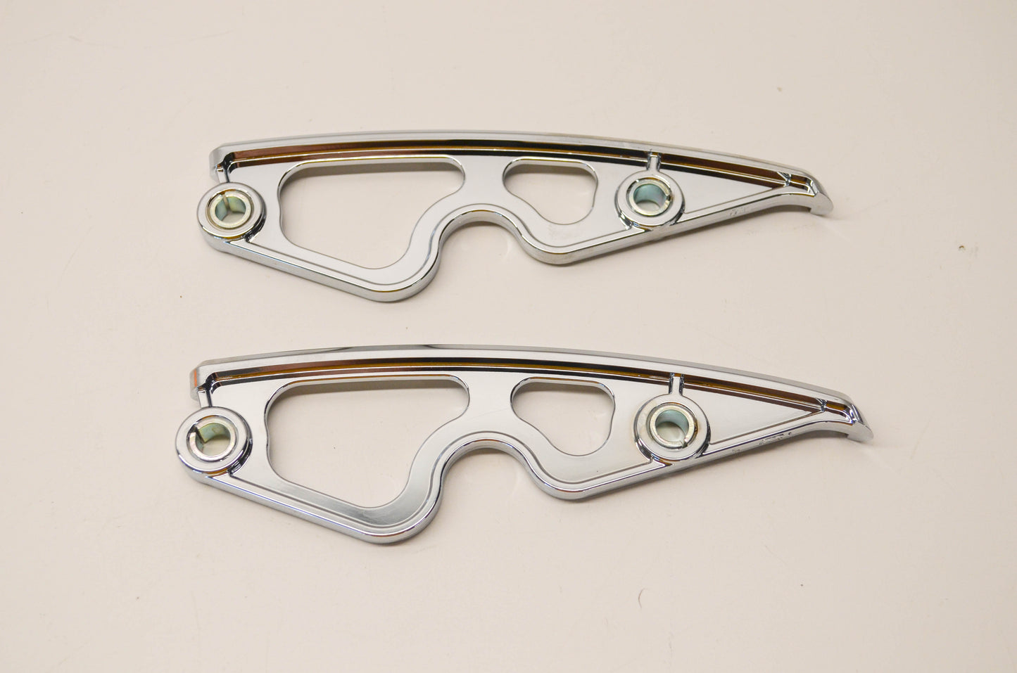 New OEM Harley Davidson FLHR, FLHX, FLTR Chrome Saddle Bag Support Inserts Qty 2