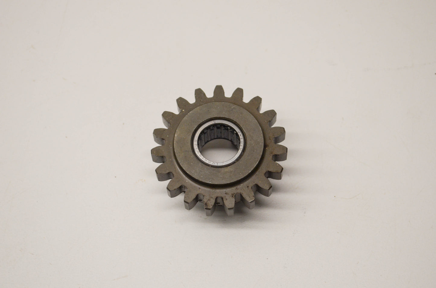 New OEM Arctic Cat 0702-366 19 Tooth Idler Assembly Gear NOS