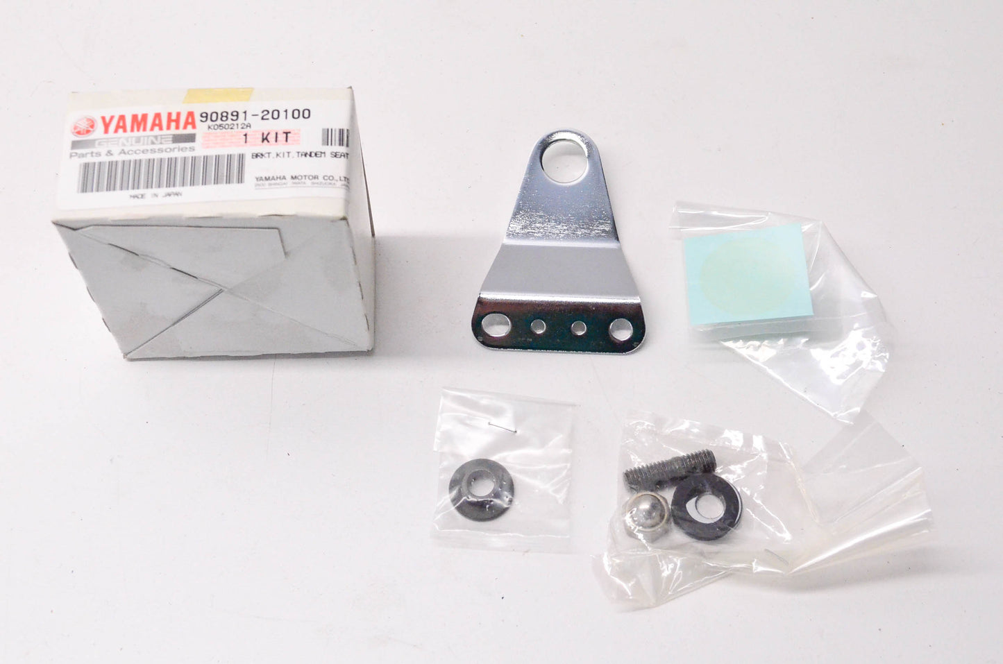 New OEM Yamaha 90891-20100-00 Tandem Bracket Kit NOS