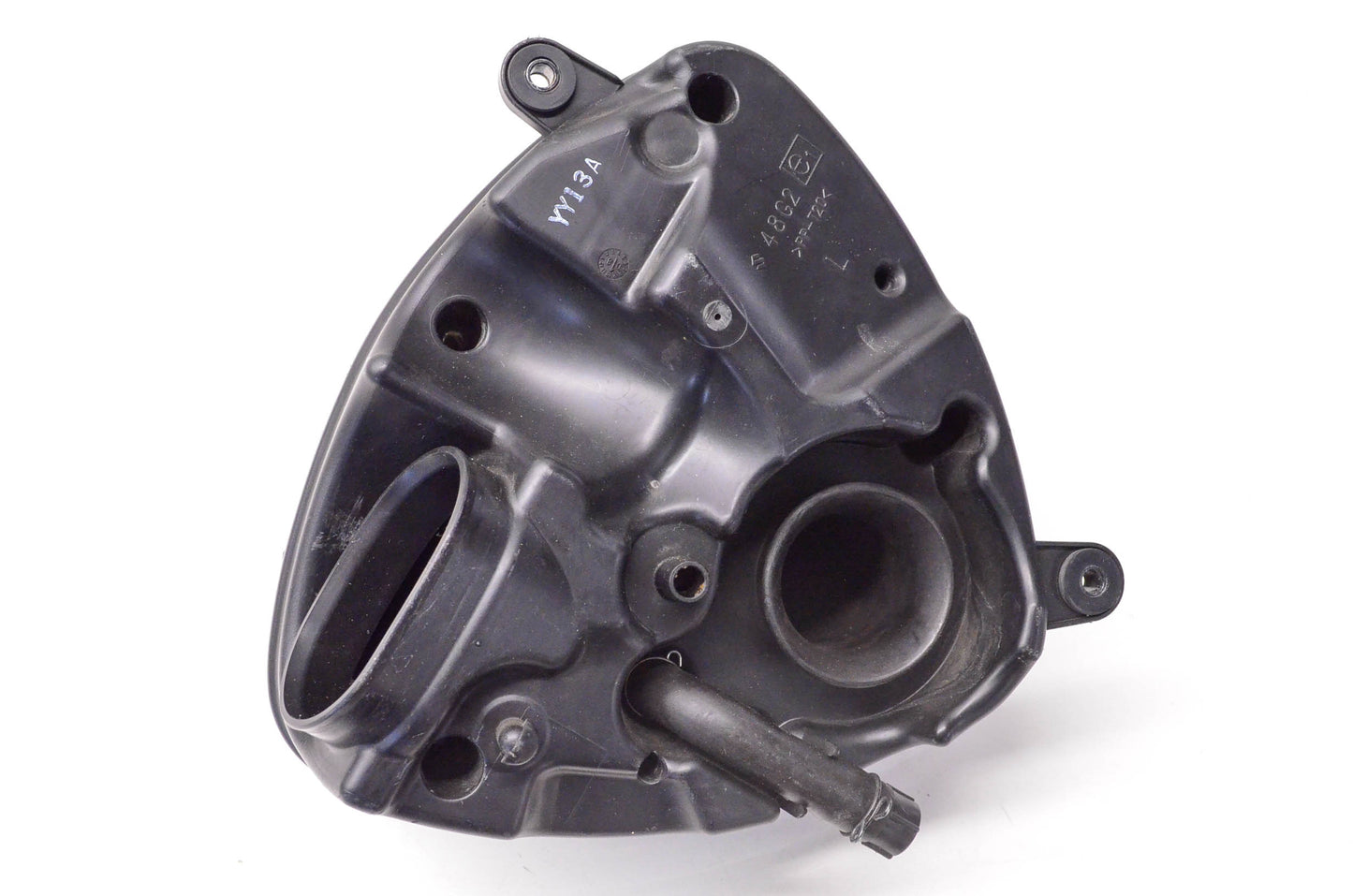 New OEM Suzuki 13702-48G20 Air Cleaner NOS