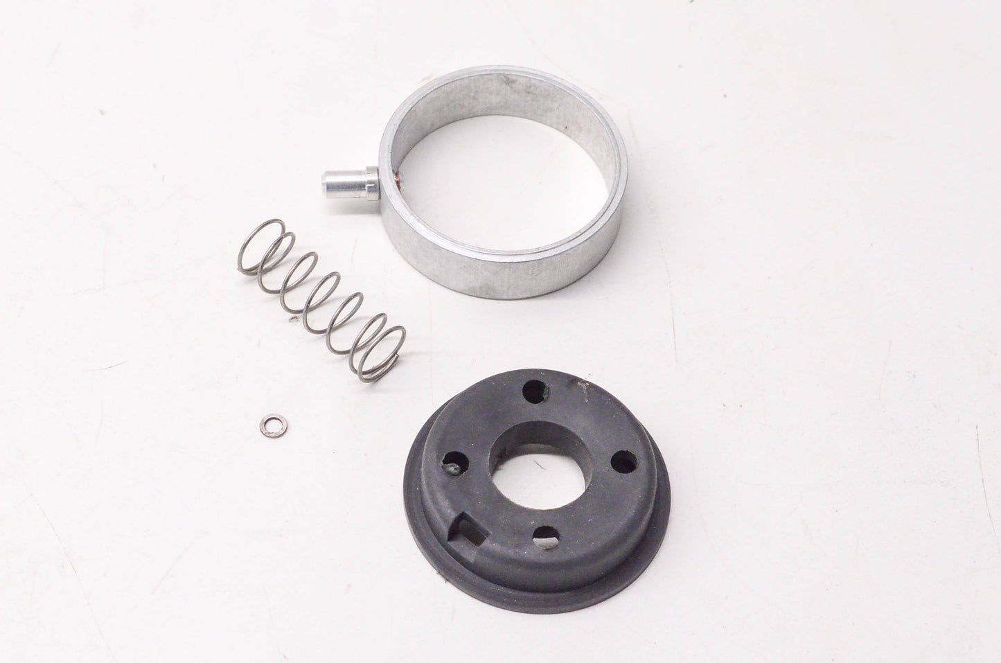 Kuryakyn 8554 Hyper Vacuum Pod Rebuild Kit NOS