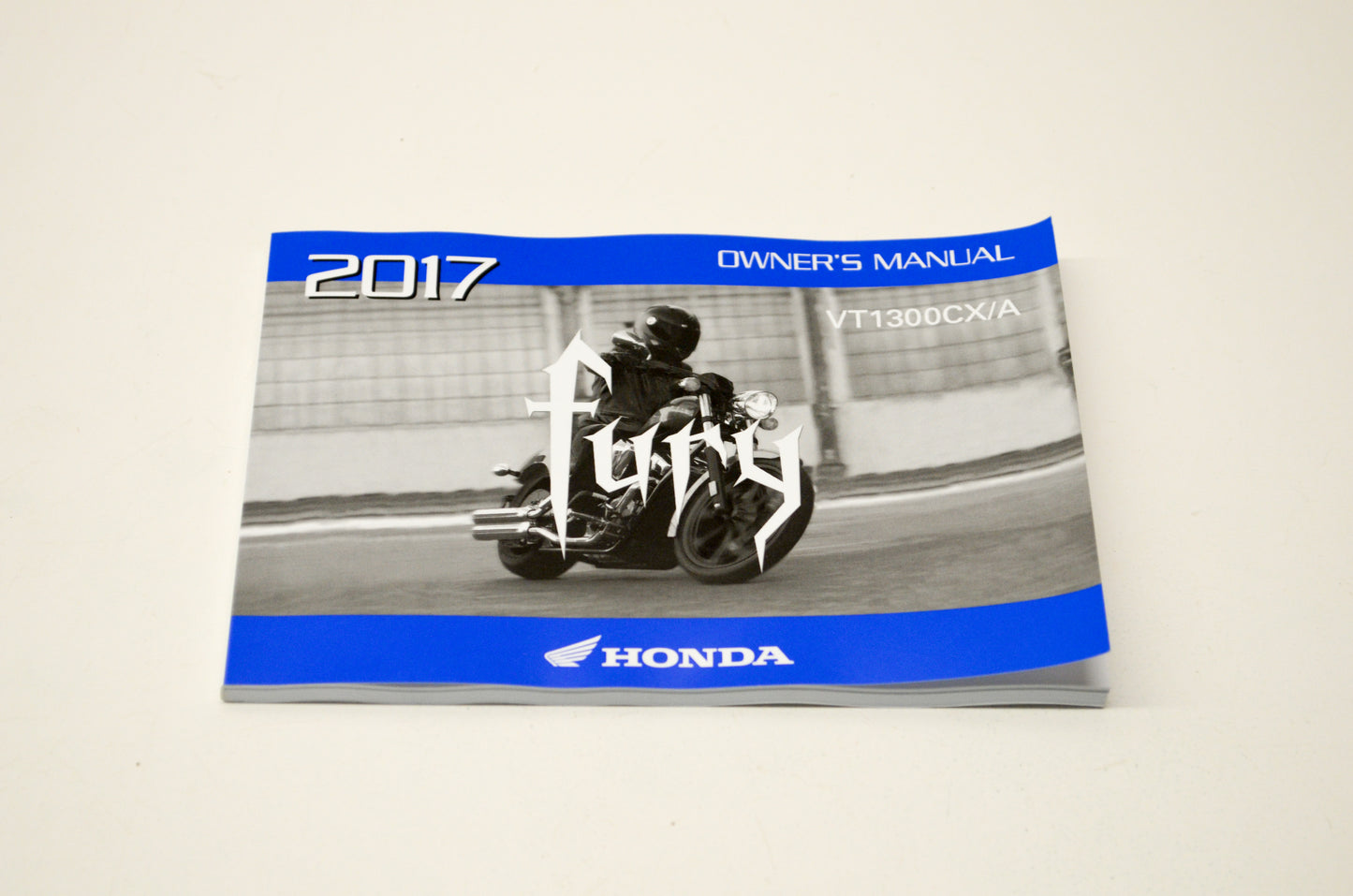 New OEM Honda 31MFR670 2017 VT1300CX/A Owner's Manual NOS