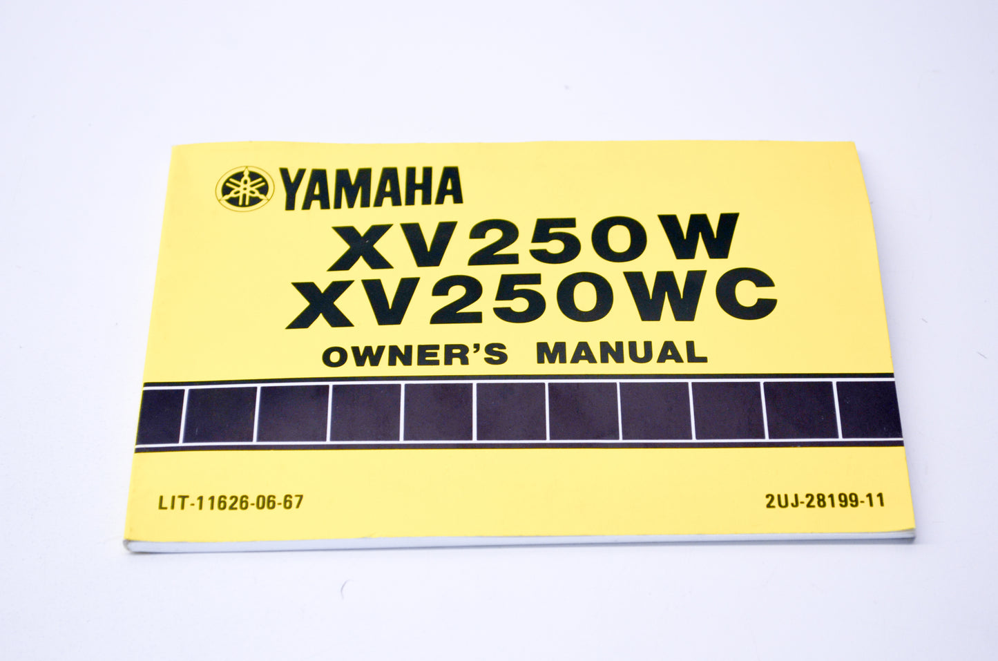 New OEM Yamaha LIT-11626-06-67 XV250W & XV250WC Owner's Manual NOS