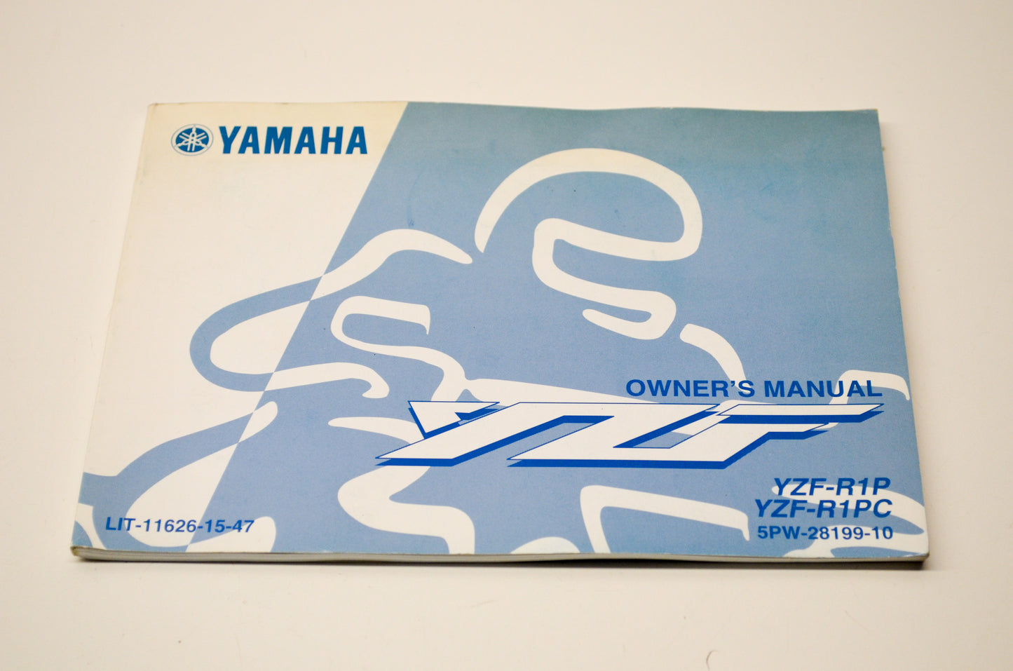 New OEM Yamaha LIT-11626-15-47 YZF-R1P YZF-R1PC Owner's Manual NOS