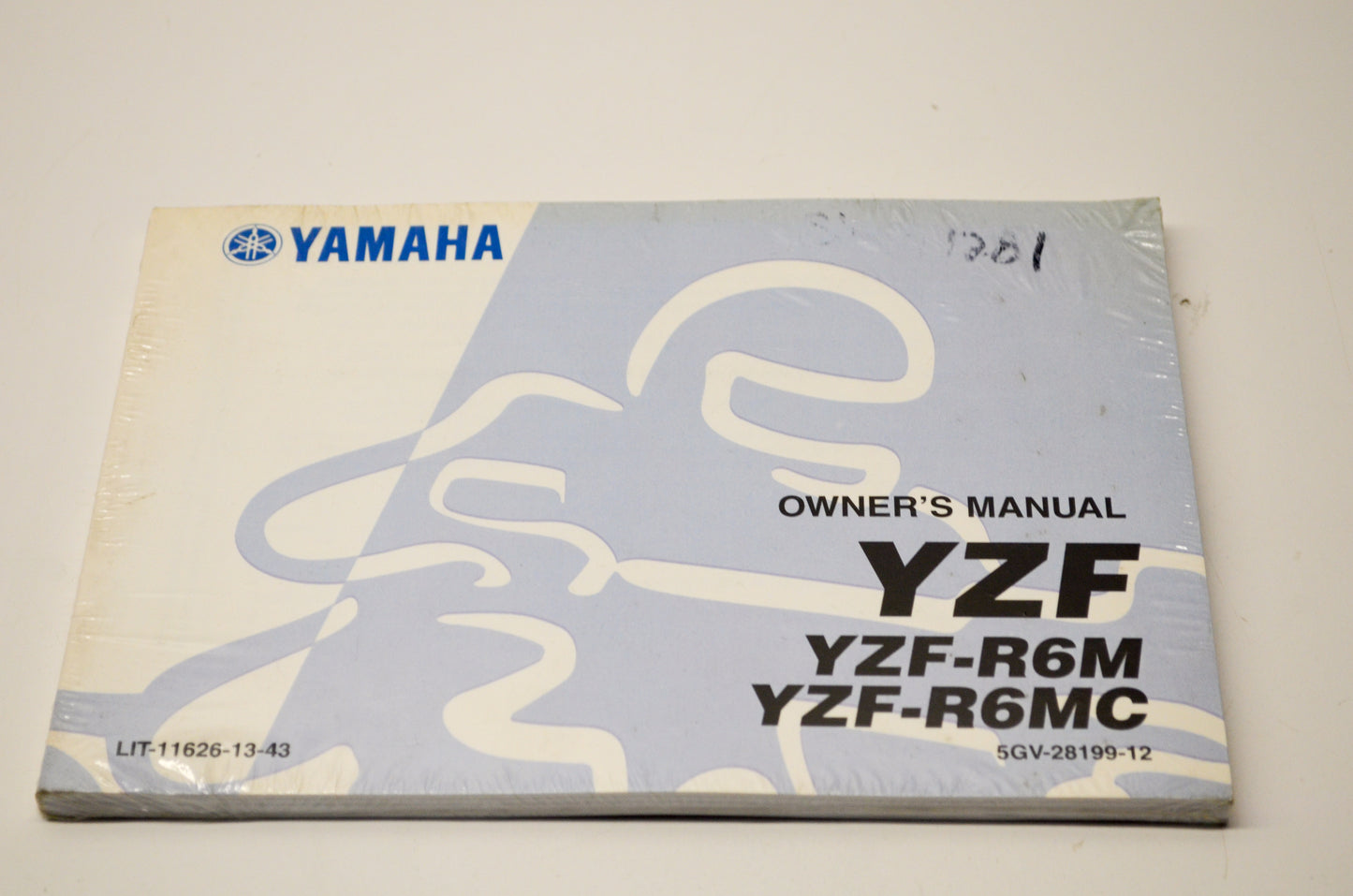 New OEM Yamaha LIT-11626-13-43 YZF, YZF-R6M, YZF-R6MC Owner's Manual NOS
