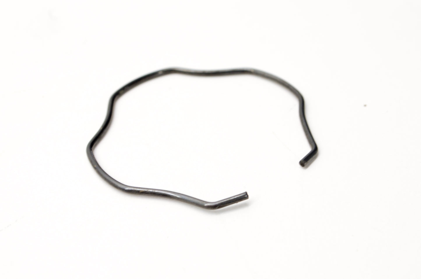 OEM Yamaha 4A1-23156-00-00 Oil Seal Clip NOS