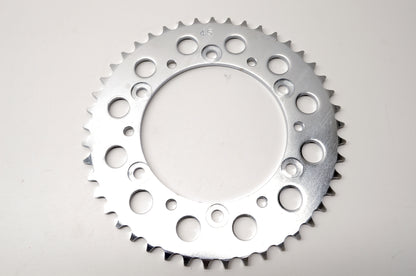 LeMans Pro Series K22-3505E, 41202-MN1-675R Rear Sprocket 45T NOS