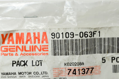OEM Yamaha 90109-063F1-00 Bolt NOS