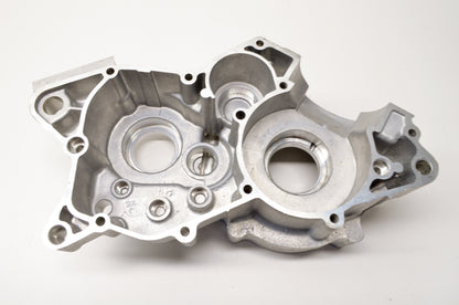 OEM Yamaha 2XJ-15111-01-00 Left Crankcase NOS
