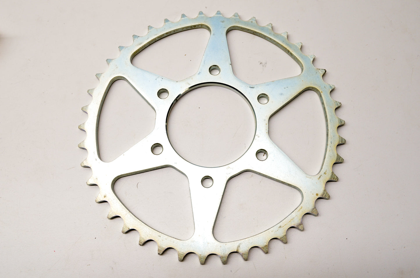 New OEM Suzuki 64511-38200 Rear Sprocket 42T NOS