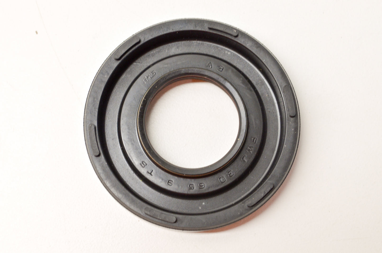 OEM Suzuki 09283-30027 Crank Oil Seal NOS