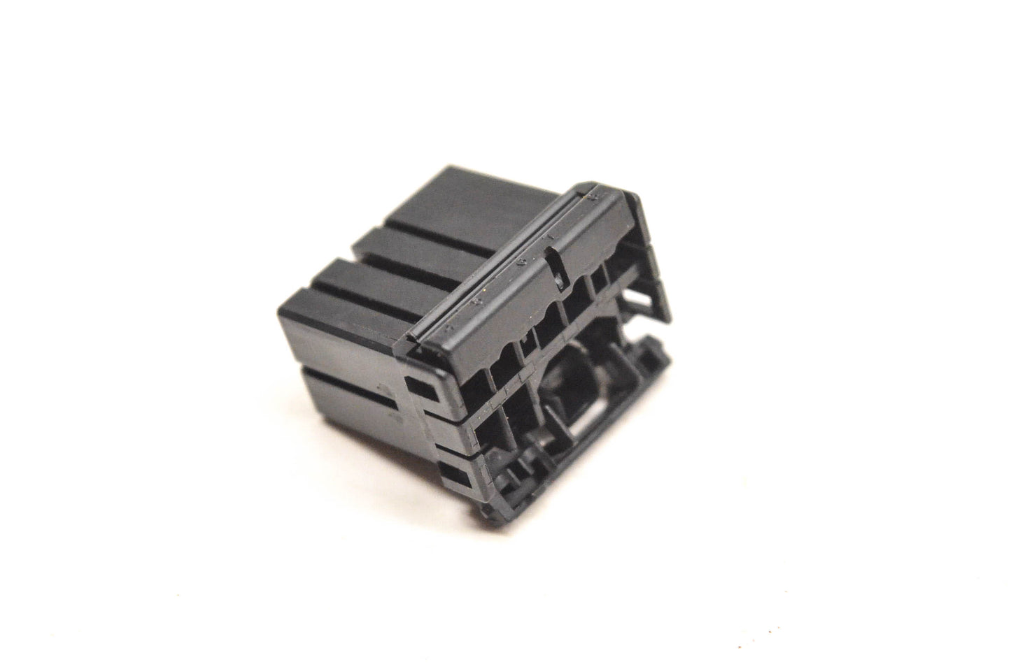 Aftermarket 515175819 Harness Connector Plug NOS