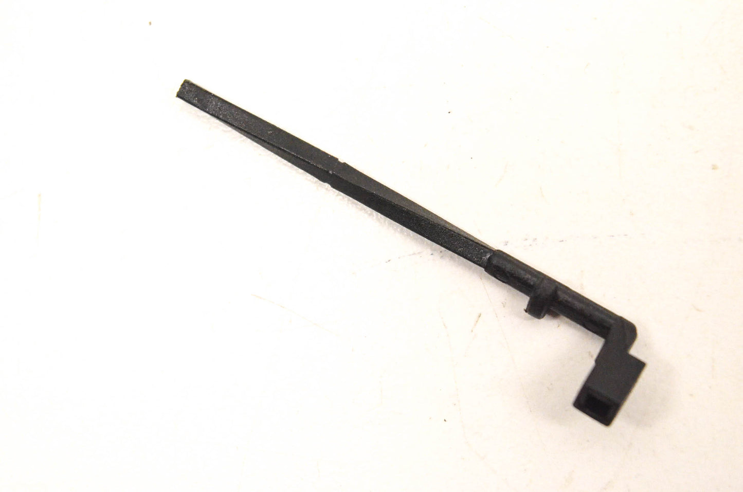 Aftermarket 271000222 Plastic Twisted Rod NOS