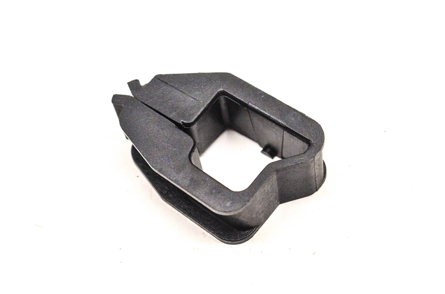 Aftermarket 270000158 Adapter NOS