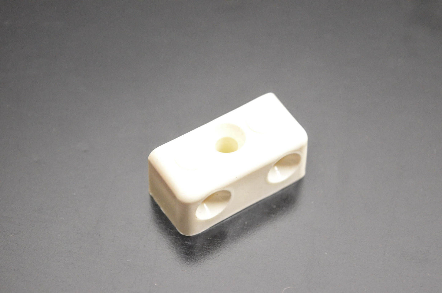 Aftermarket 291000832 White Stopper NOS