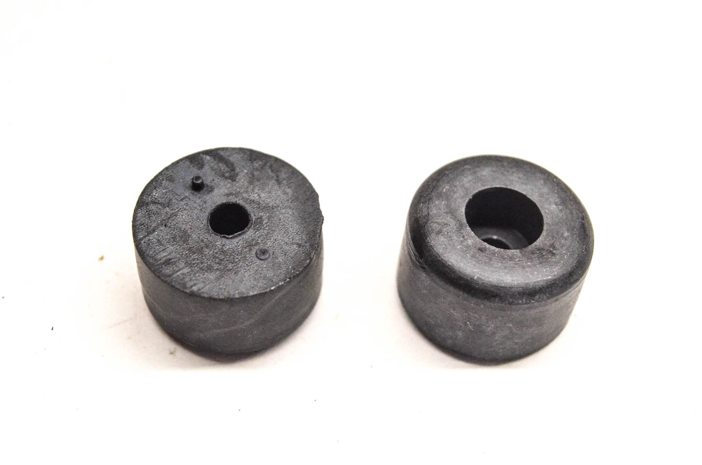Aftermarket 293830043 Rubber Stoppers Qty 2 NOS