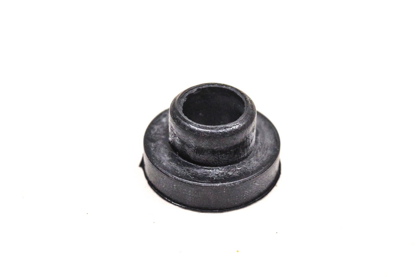 Aftermarket 570273900 Grommet NOS