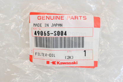 New OEM Kawasaki 49065-S004 Oil Filter Qty 1 NOS