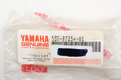 New OEM Yamaha 5SU-F7254-01-00 Hook Qty 1 NOS