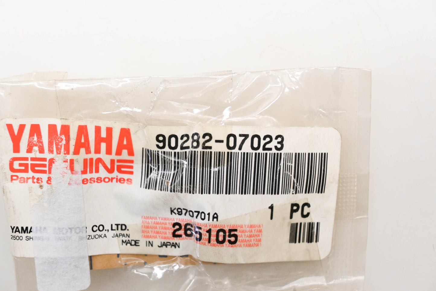 New OEM Yamaha 90282-07023-00 Straight Key Qty 1 NOS