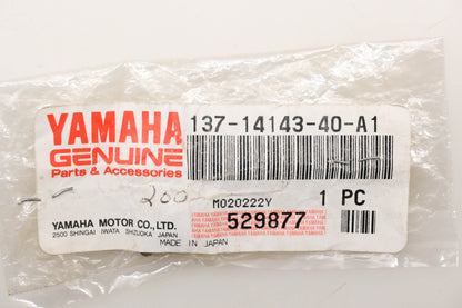 New OEM Yamaha 137-14143-40-A1 Main Jet #200 Qty 1 NOS