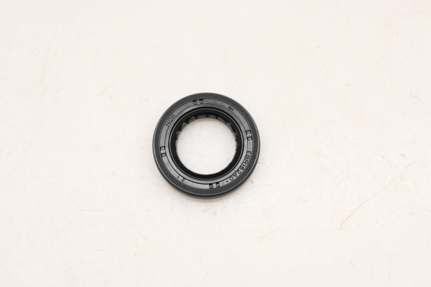 New OEM Yamaha 93102-19804-00 Oil Seal Qty 1 NOS
